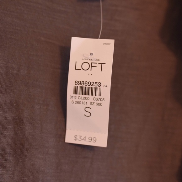 Sleeveless Loft Vest - Picture 3 of 5